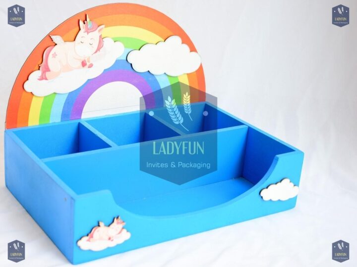 Unicorn theme table organizer