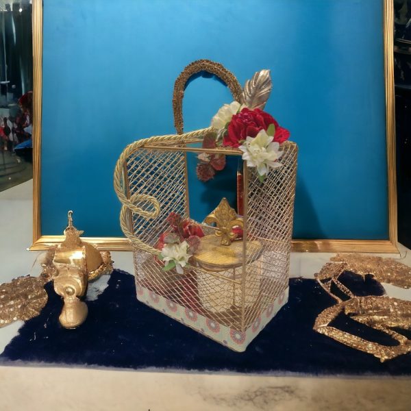 Jaali Regal Gift Platter - Image 2